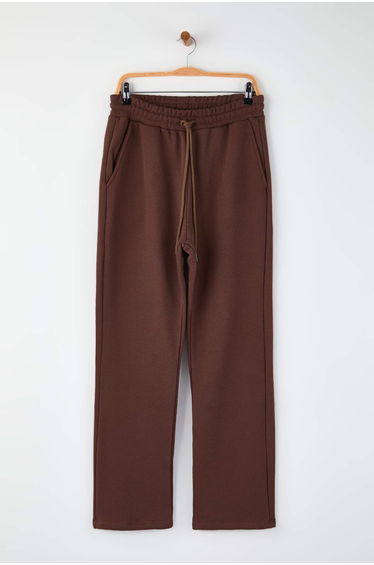 Brown regular/normal cut pipe leg tracksuit bottoms with inner lining