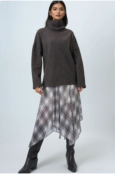 Women's coffee brown turtleneck oversized knit blouse