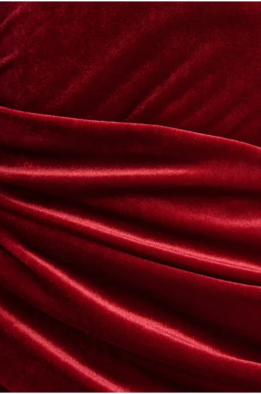 فستان ميدي مخمل بياقة غير متناظرة - أحمر