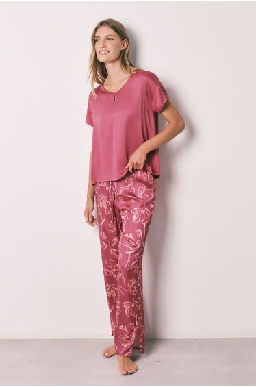 Burgundy satin-finish short sleeve long pyjamas