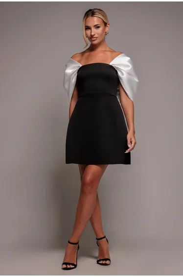 فستان قصير بفيونكة ساتان بأكتاف مكشوفة - أسود