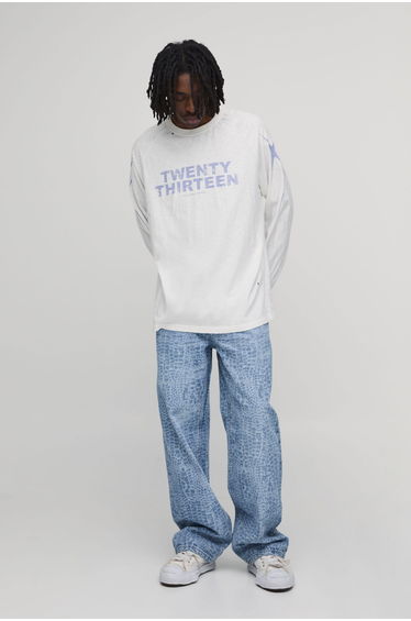 Croc Print Relaxed Fit Jeans - mid blue