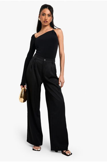 Crepe One Sleeve Trim Detail Top - black