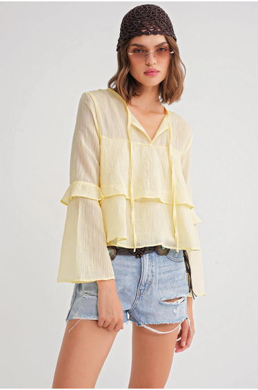 Mixray Frilly top with Bow Detail