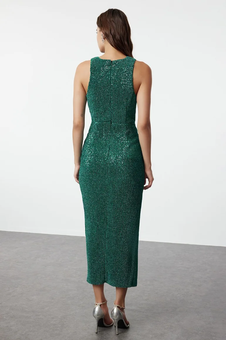 shiny emerald green dress Best Emerald Green Prom Dresses UK
