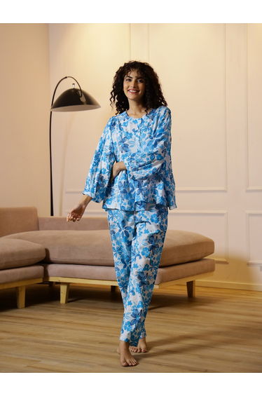Women Floral Printed Cotton Shirt and Pyjama Set