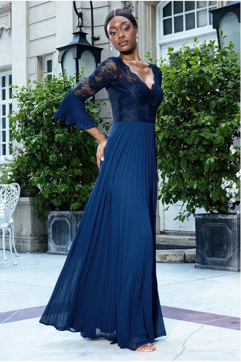 Goddiva Scalloped Lace Bodice Pleated Chiffon A Line Maxi Dress - Navy Blue Goddiva Navy : Premium Dresses : VogaCloset Oman Goddiva Scalloped Lace Bodice Pleated Chiffon A Line Maxi Dress - Navy Blue Goddiva Navy : Premium Dresses : VogaCloset Oman