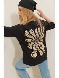 T-Shirt - Black - Oversize - 3