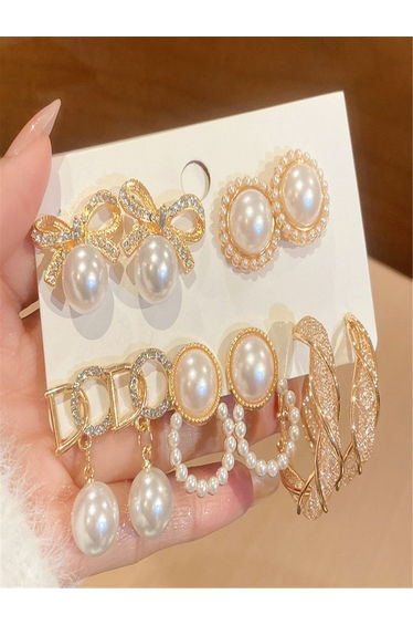 Set of 5 - Assorted Embellished Earrings