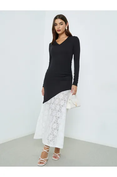 Lace Hem Long Sleeves A-Line Maxi Dress