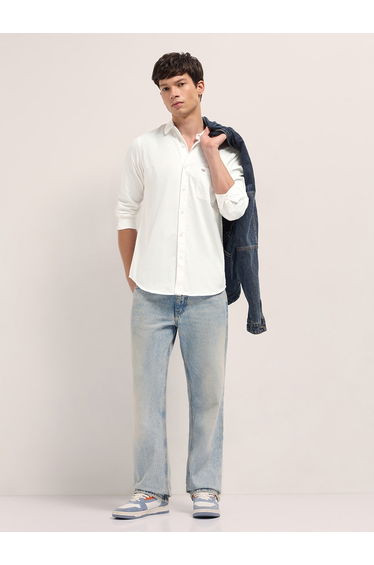 Men Solid Cotton Slim Fit Casual Shirt