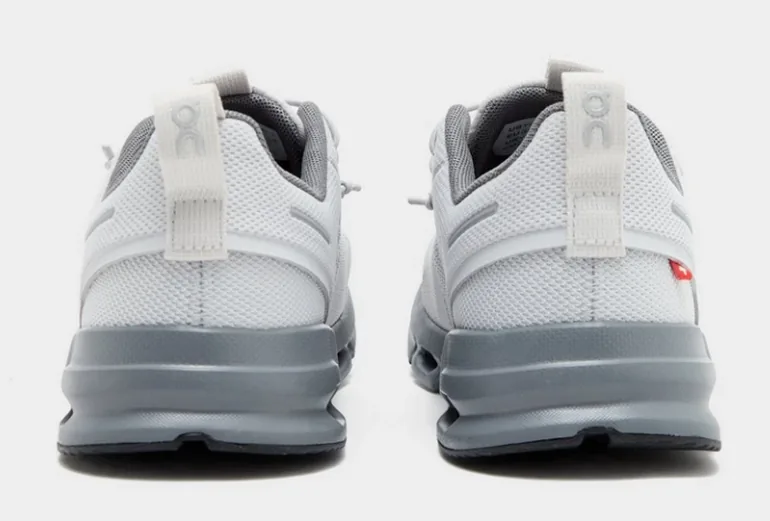 On Running Kids Cloud Sky Trainers in Grey - 2