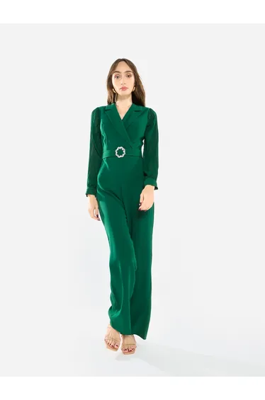 جمبسوت نسائي بأرجل مستقيمة