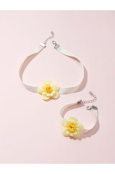 Pack of 2 - Floral Charm Chocker with Bracelet