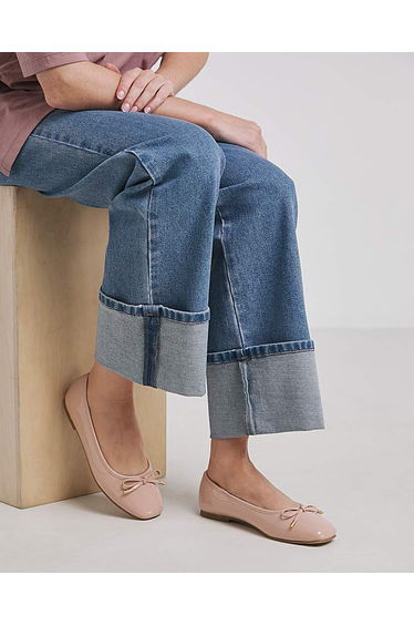 Square Ballerina Shoe Ex Wide