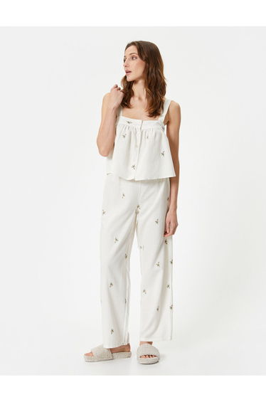Thin Strap Floral Printed Undershirt