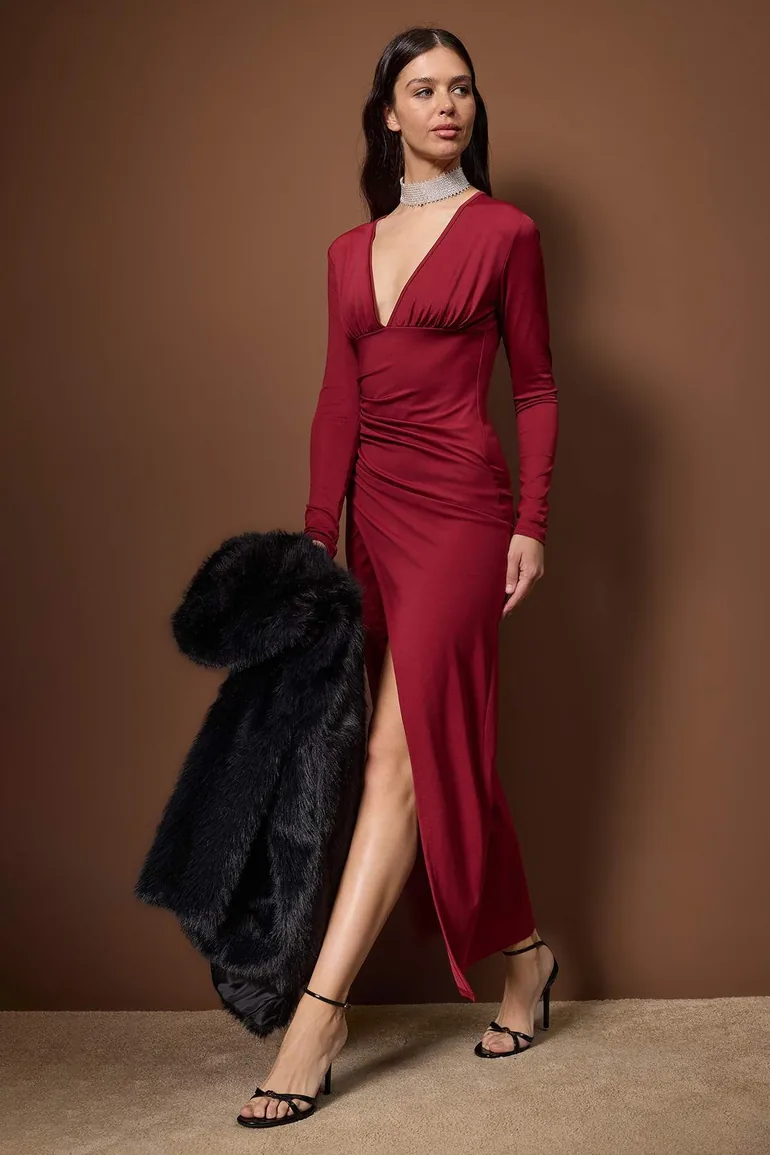 maroon bodycon prom dress Sequin Mermaid Prom Sequin Bodycon Prom Dress V Neck Burgundy Bodycon Prom Dress Shiny V-neck