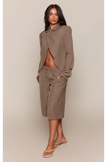 Petite Olive Crossover Neck Boxy Blazer Co-ord