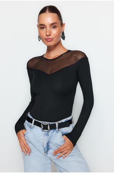 Black Slim Snaps Tulle Detailed Heart Neck Ribbed Flexible Knitted Body