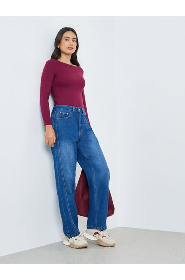 Women High Rise Relaxed Fit Faded Jeans