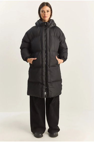LUCCI Hooded Long Sleeve Puffer Jacket with Pockets
