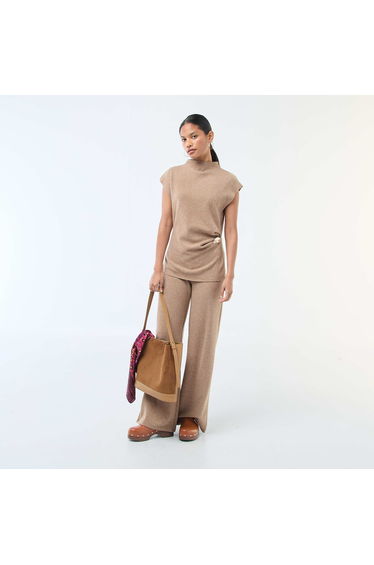 Sleeveless Sweater with High Neck BEIGE