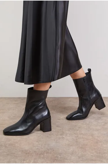Lauren Leather Block Mid Heel Chelsea Boot