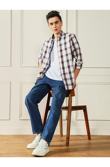 Mid Rise Relaxed Fit Cargo Pockets Jeans