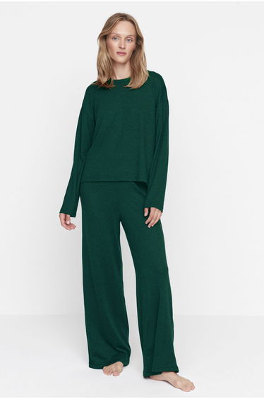 Emerald Green Plain Camisole Knitted Pajama Set