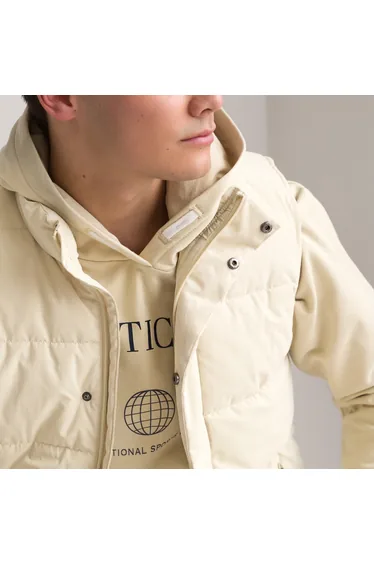 فيست جاكيت بدون أكمام