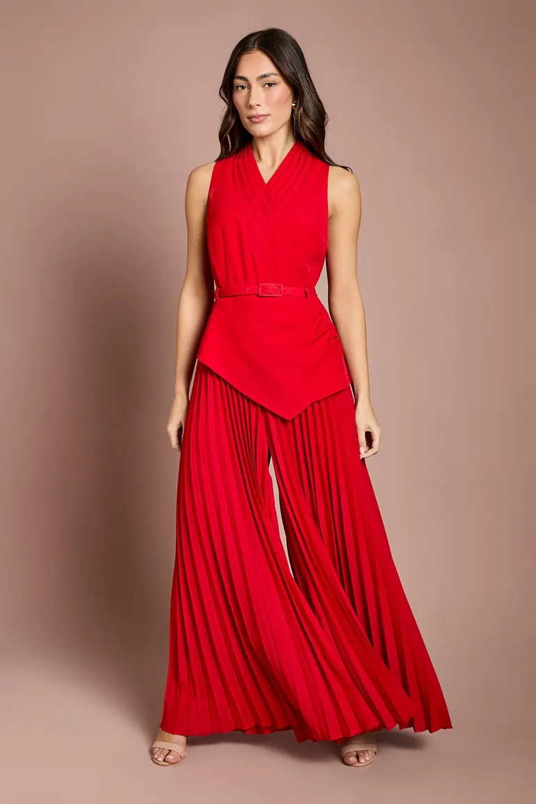 جمبسوت بحزام بكسرات بياقة