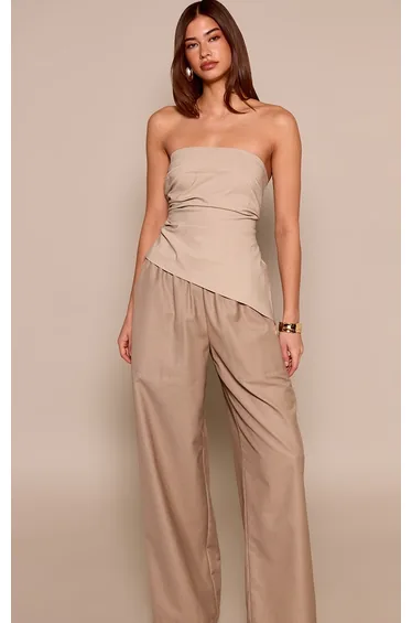 توب بريتي ليتل ثينق بيج بلا أكمام سترابليس