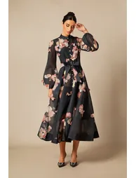 فستان ميدي بأكمام طويلة بطبعة أزهار - 2