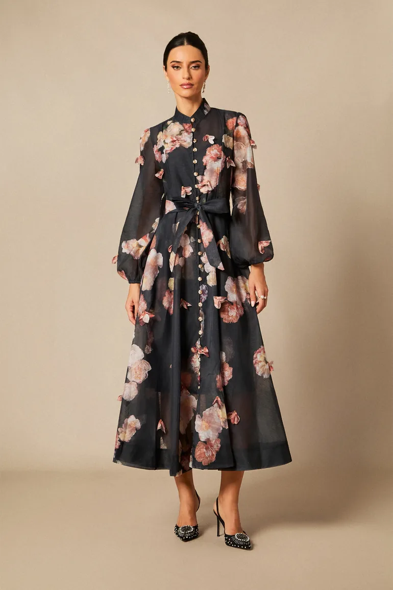 فستان ميدي بأكمام طويلة بطبعة أزهار