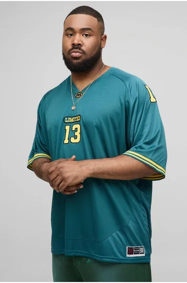 قميص بيسبول بتصميم واسع مزين بزخرفة - للمقاسات الكبيرة