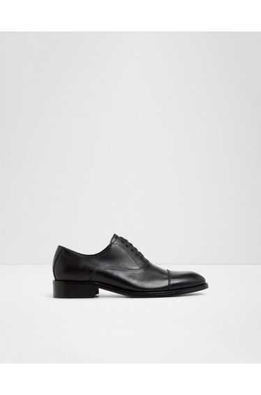 Reece / Lace Ups