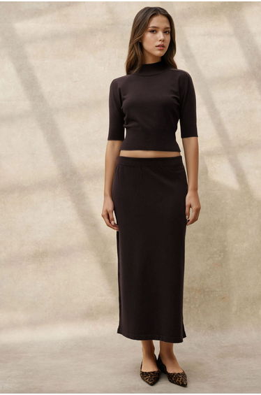 Textured Turtleneck Crop Sweater