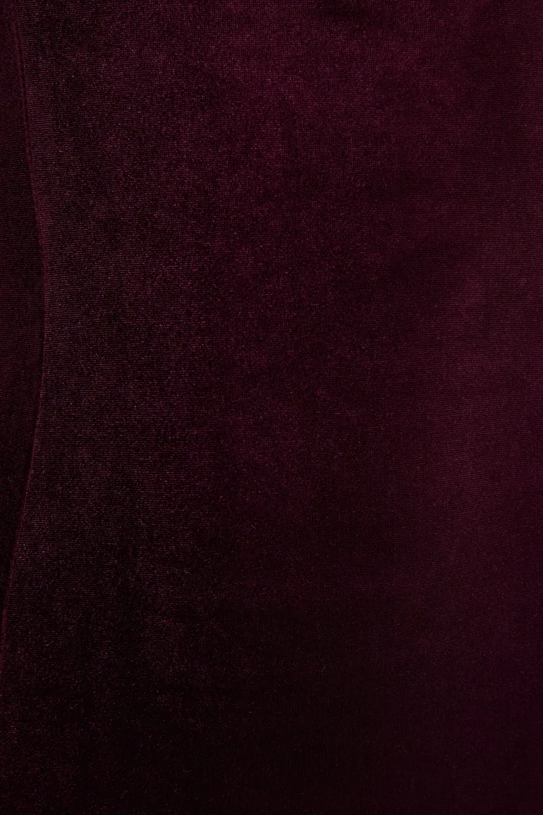 Emberlyn | Burgundy Velvet Scoop-Neck Fishtail Midi Dress - 5