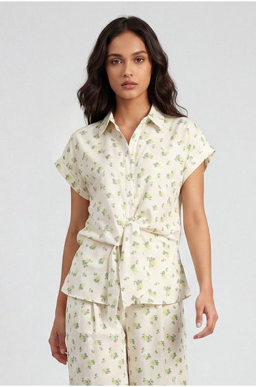Tie Front Short Sleeve Shirt