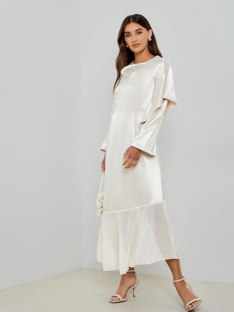 Women Cream Satin Maxi Dress with Long Sleeves Styli Cream : Evening Dresses  : VogaCloset Oman
