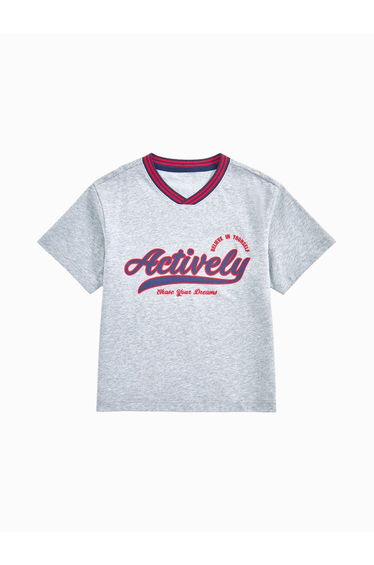 Boys' Short Sleeve V-Neck T-Shirt With Front Print