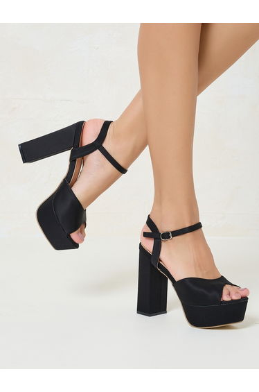 Solid Ankle Strap Block Heel Sandals