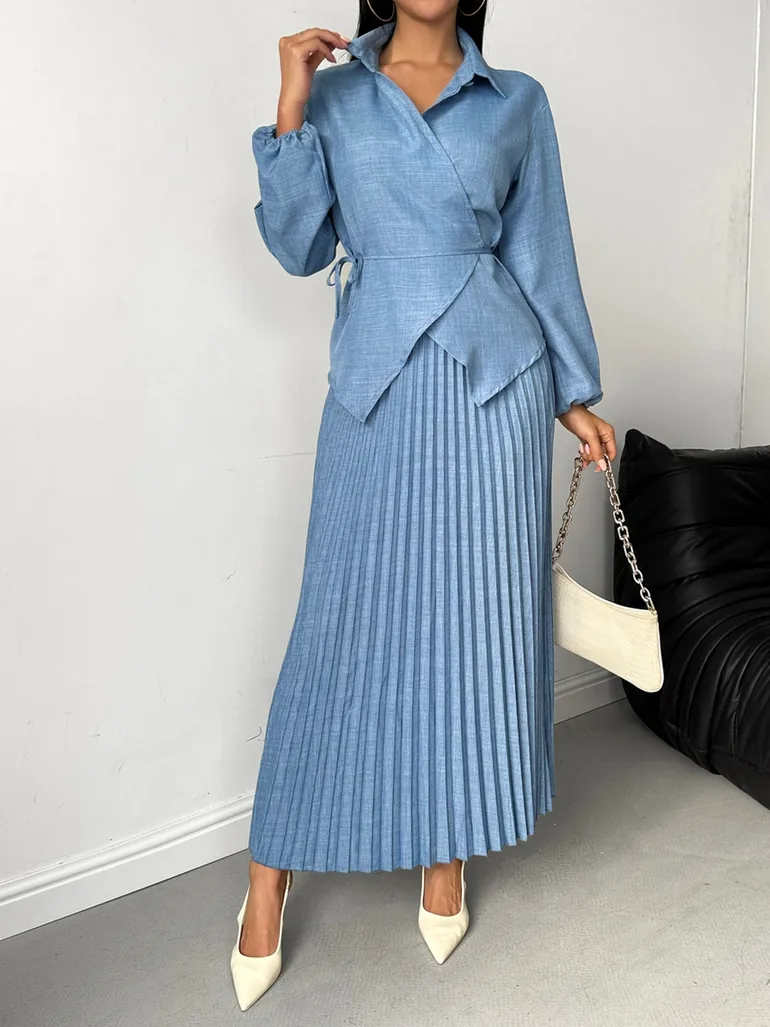 طقم تيك تو باللون الأزرق - 3