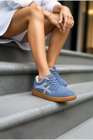 DS Ruby Suede Blue Women's Sneakers