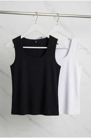 Black-White Square Neck Crop/Short Basic Knitted Plus Size Undershirt