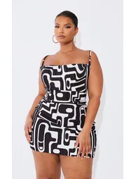 Plus Black Printed Plisse Cowl Neck Bodycon Dress - 2