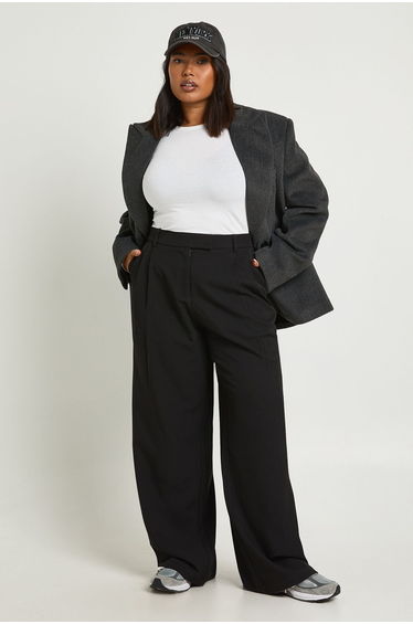 Plus Boohoo Basics Tailored Wide Leg Trouser - black