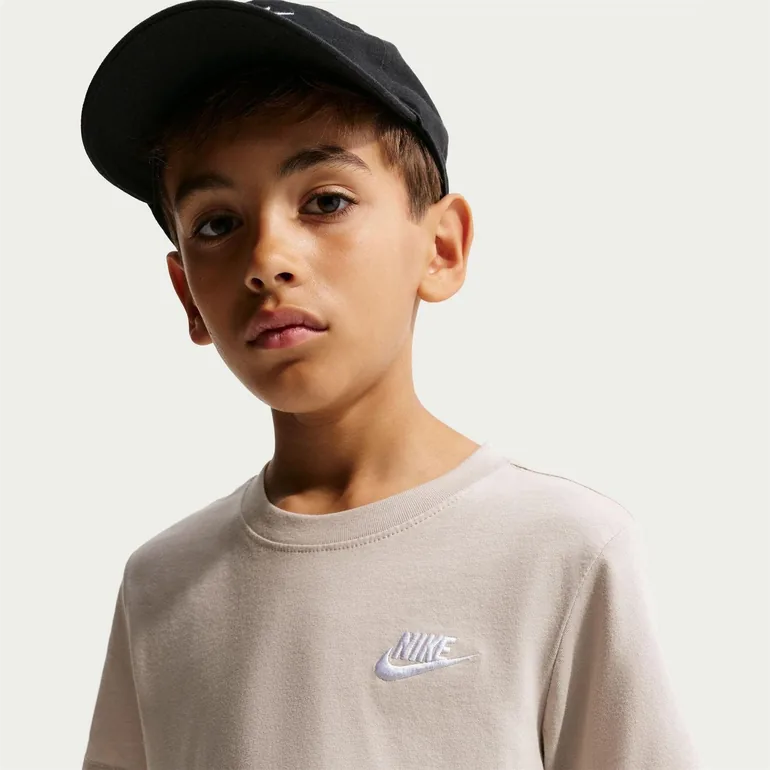 Nike Childrens/Kids Futura Classic Logo Regular T-Shirt - Cream - 3
