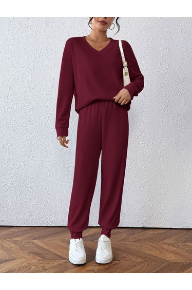 Women Maroon Textured Top with Pants Co-Ords