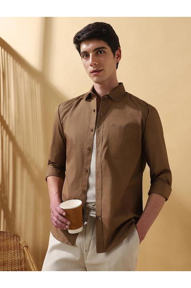 Men Regular Fit Spread Collar Casual Shirt